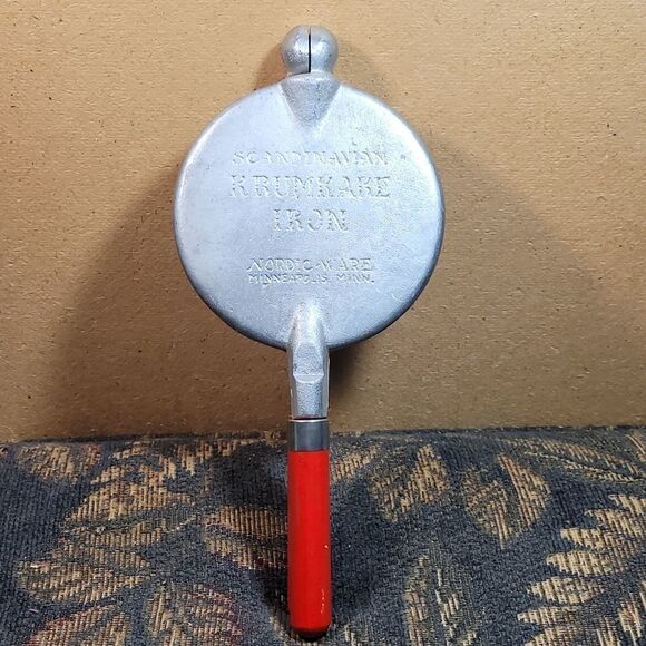 Vintage Nordicware Scandanavian Krumkake Iron - Picture 3 of 6